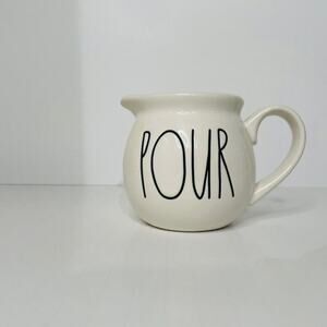 Rae Dunn pour pitcher